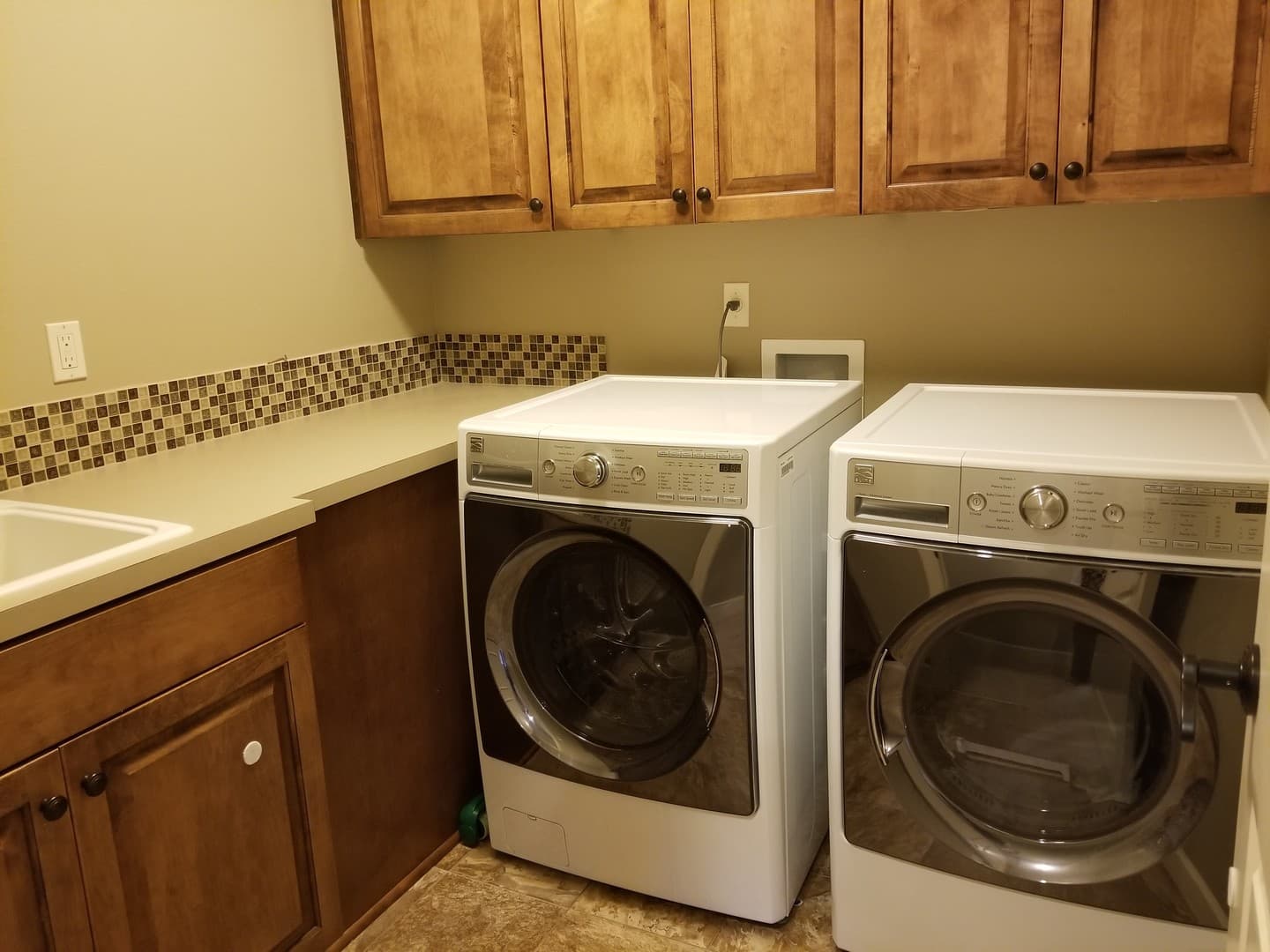Portland House: 5671 NW 135th Avenue
