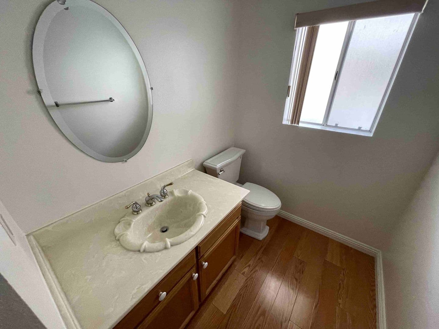 Encino Townhome: 5306 Lindley Ave.