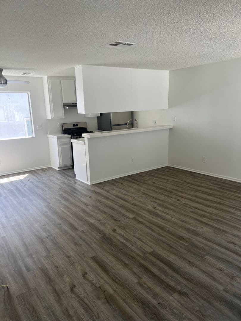 Studio City Apartment: 4101 Arch Drive