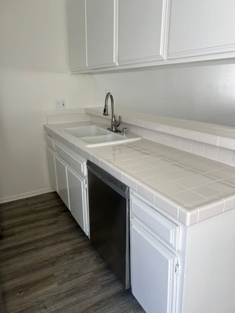 Studio City Apartment: 4101 Arch Drive