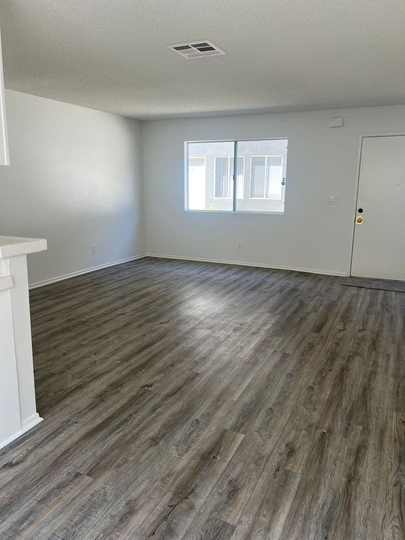 Studio City Apartment: 4101 Arch Drive