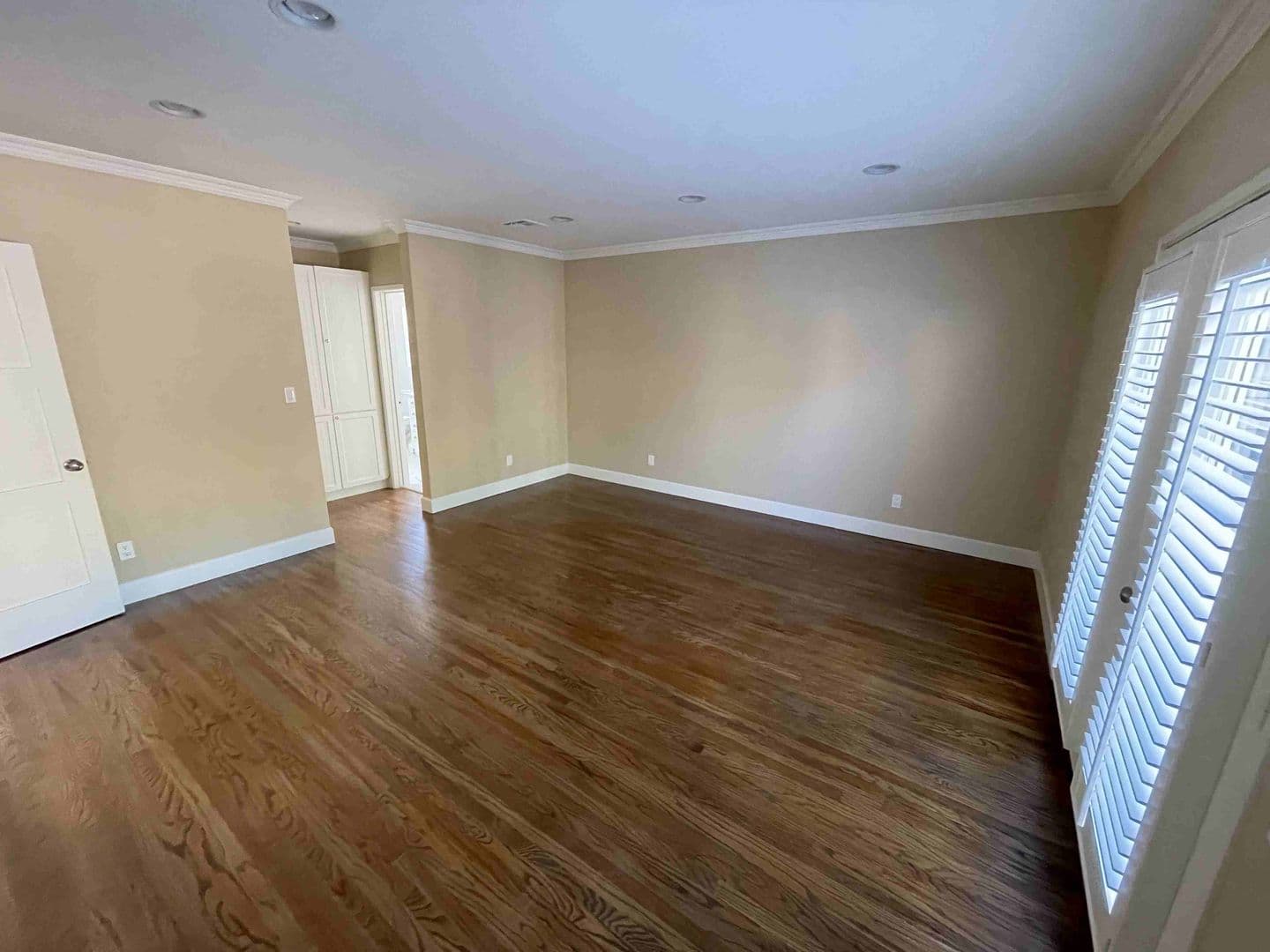 Studio City House: 4432 Bakman Ave.