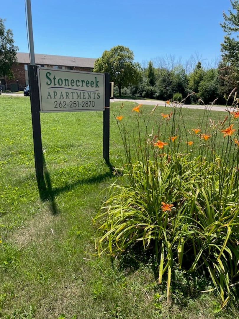 Germantown Apartment: N114 W16045 Sylvan Circle