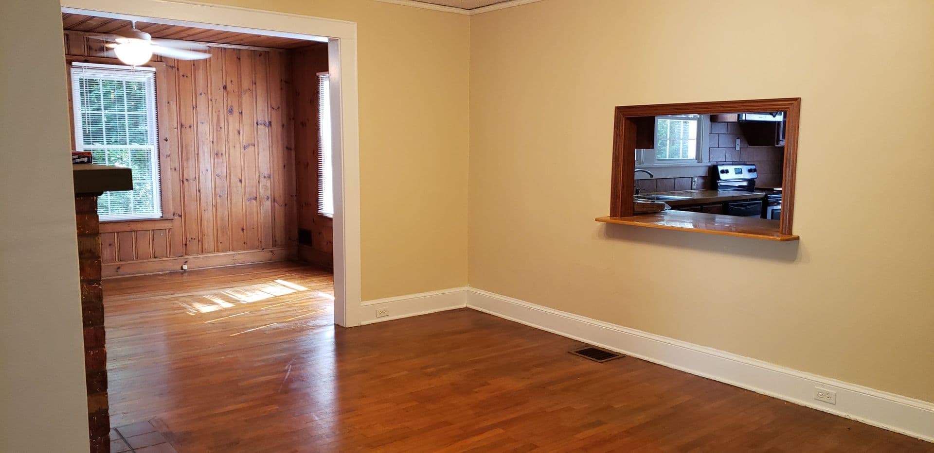 Rock Hill House: 217 Charlotte Ave