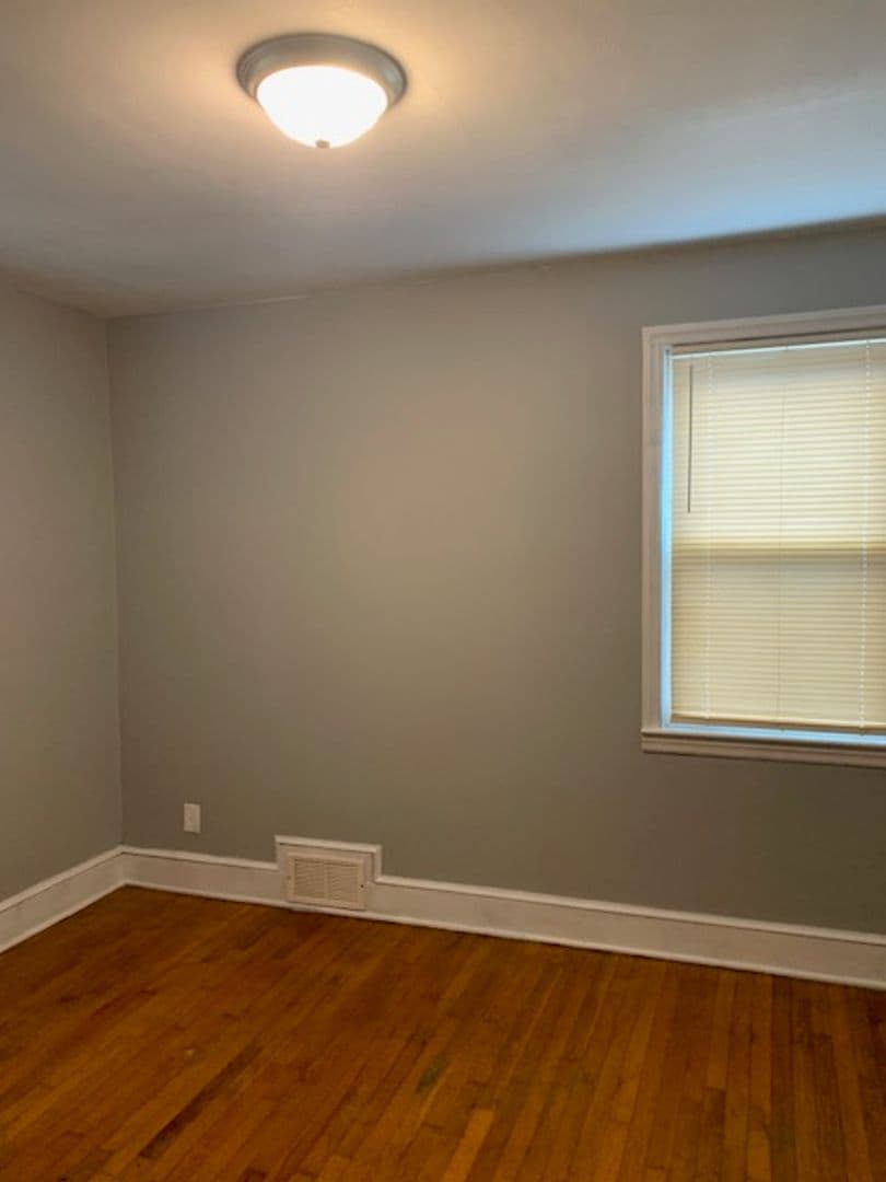 Spartanburg House: 114 Rosemary Rd