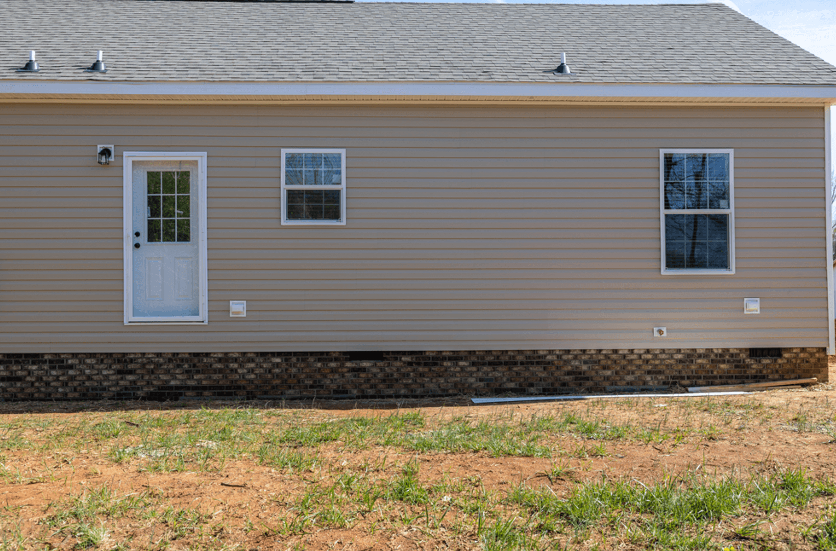Forest City House: 322 Chamberlain Way