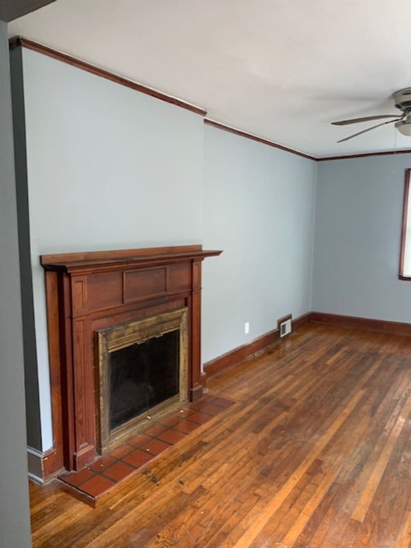 Spartanburg House: 114 Rosemary Rd