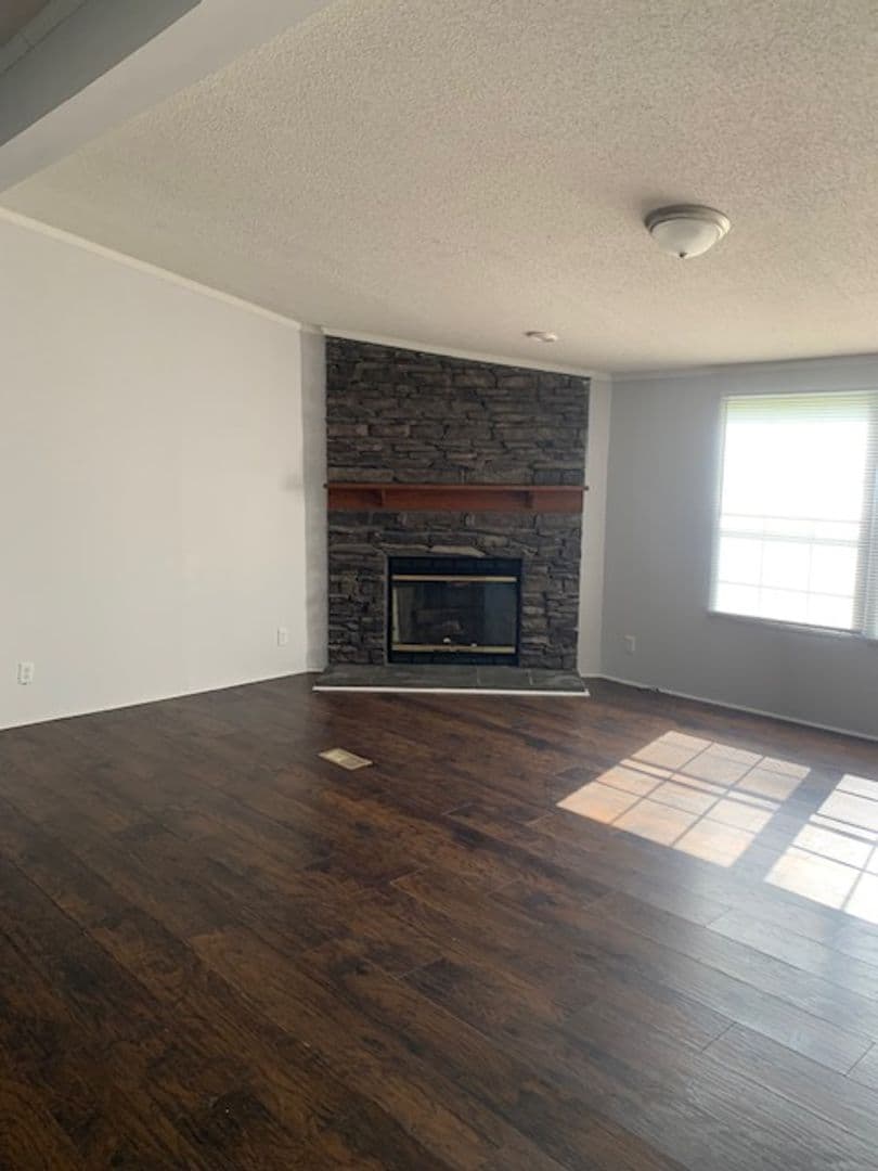 Spartanburg House: 259 Casual Drive