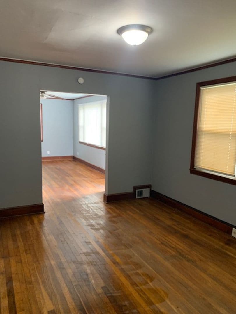 Spartanburg House: 114 Rosemary Rd