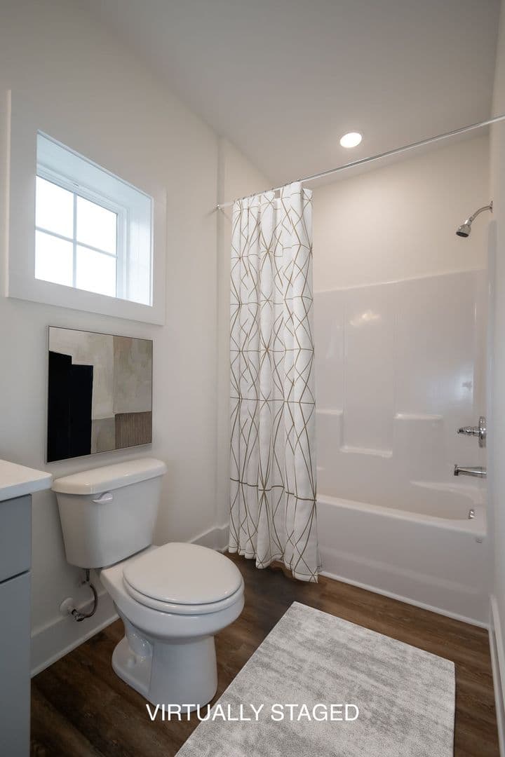 Athens Townhome: 215 Ruth St