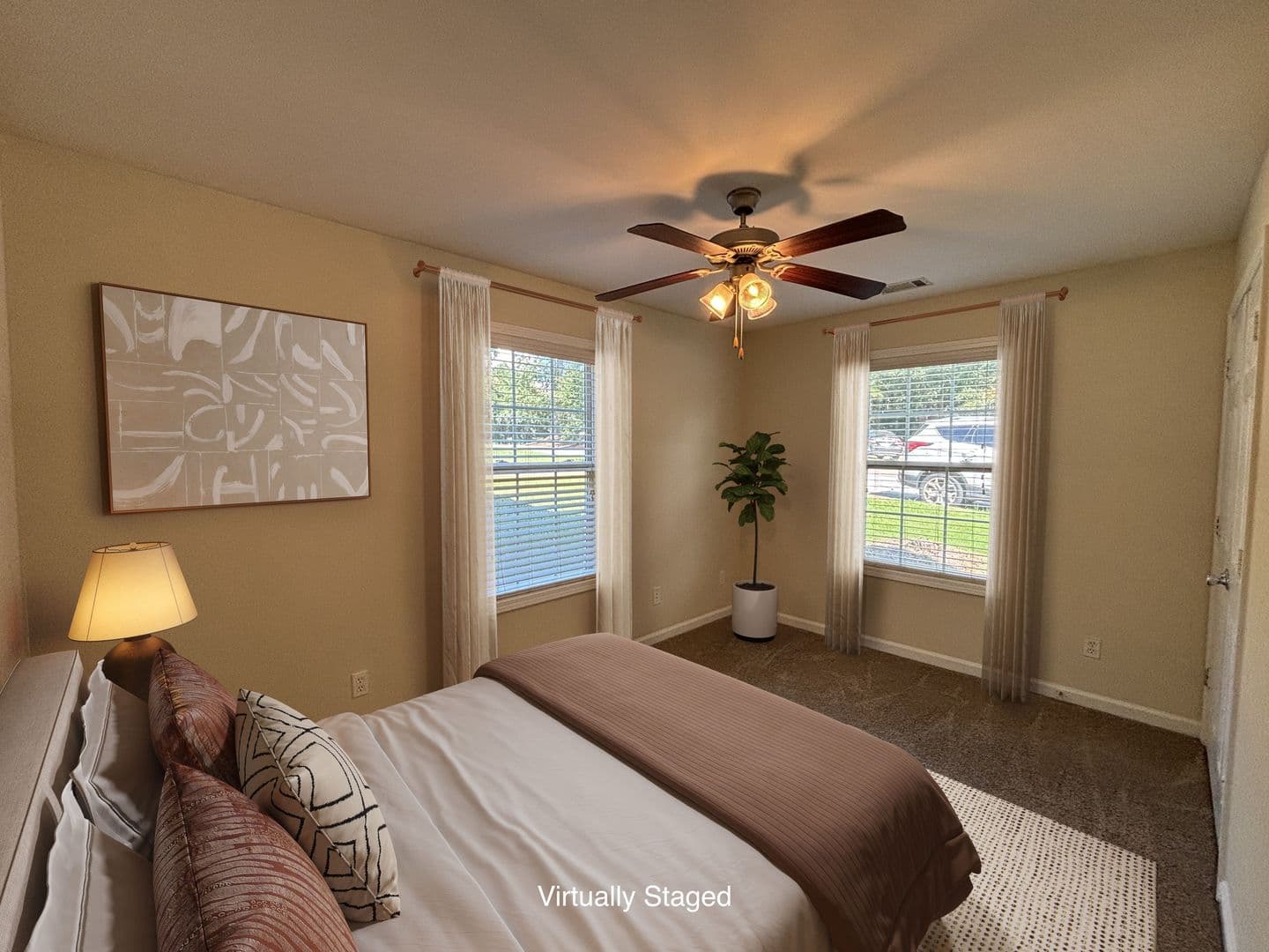Athens House: 100 Pineview Ct