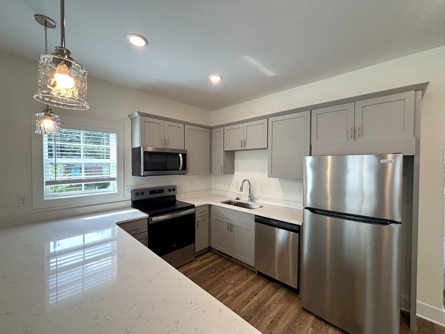 Athens Townhome: 215 Ruth St