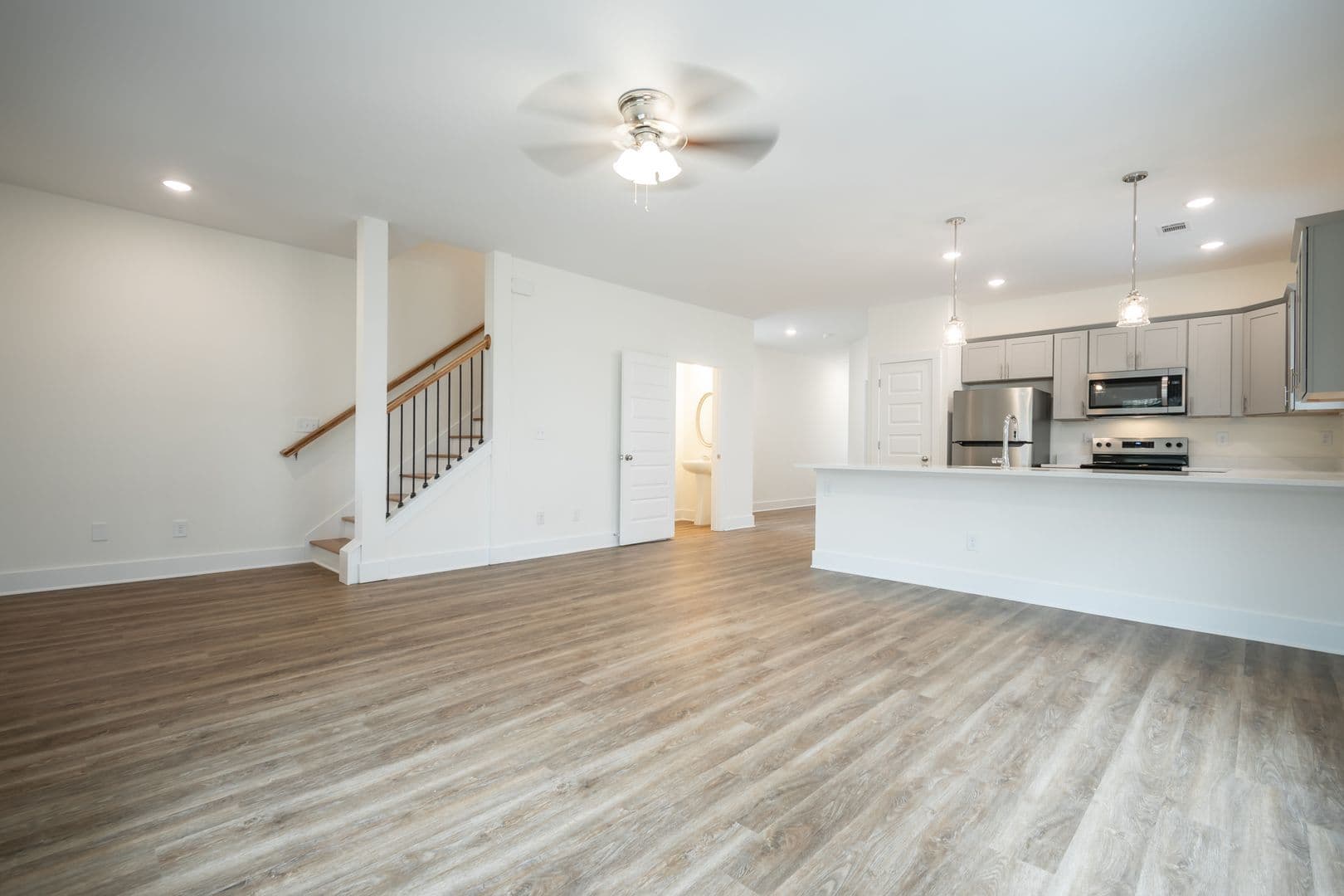 Athens Townhome: 215 Ruth St
