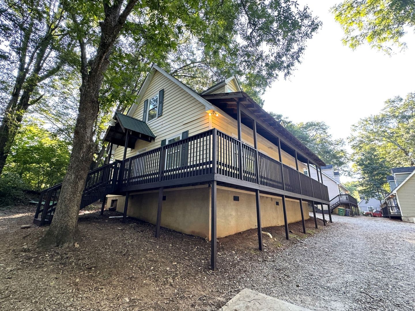 Athens House: 223 Derby Street