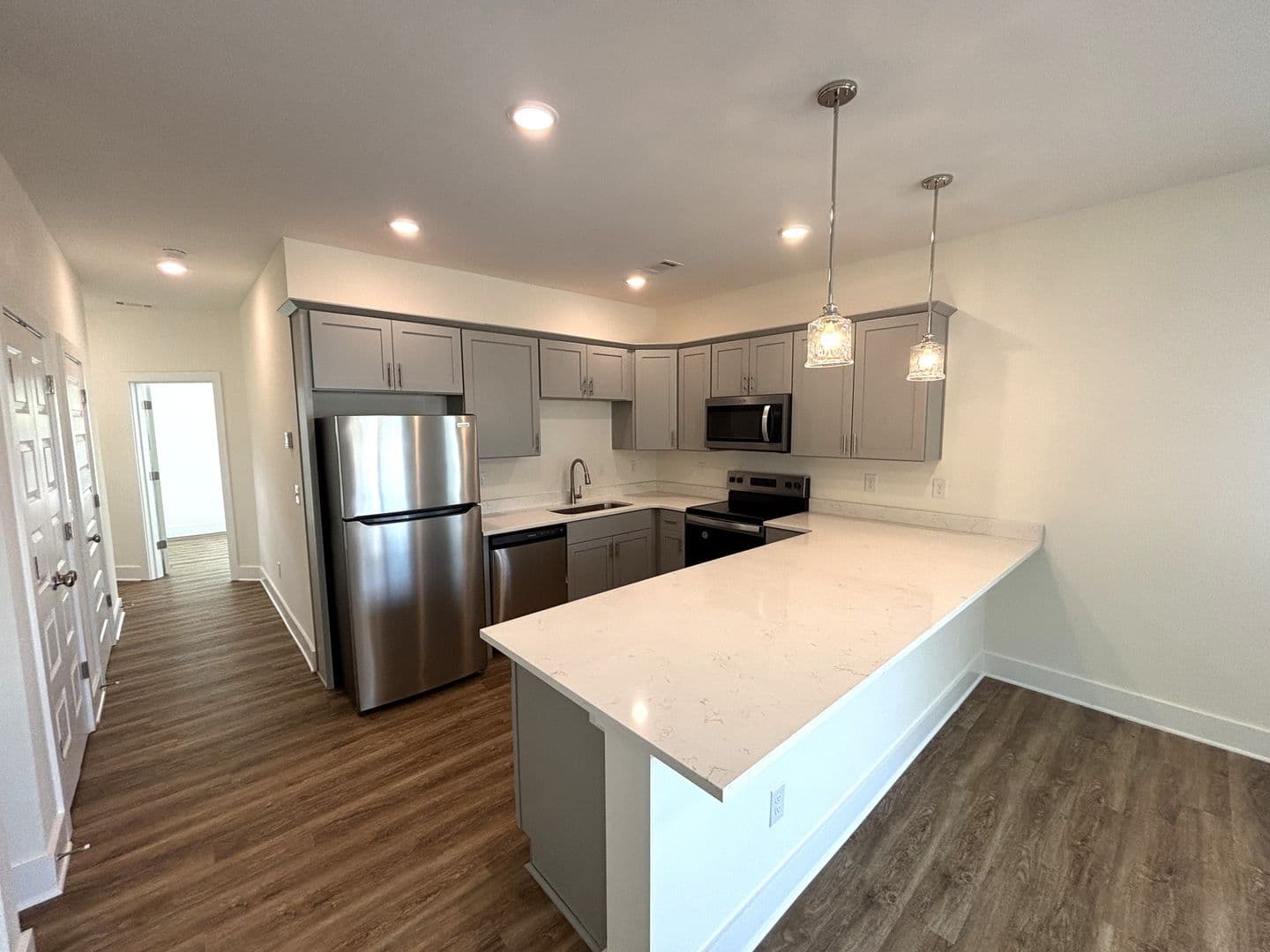 Athens Townhome: 215 Ruth St