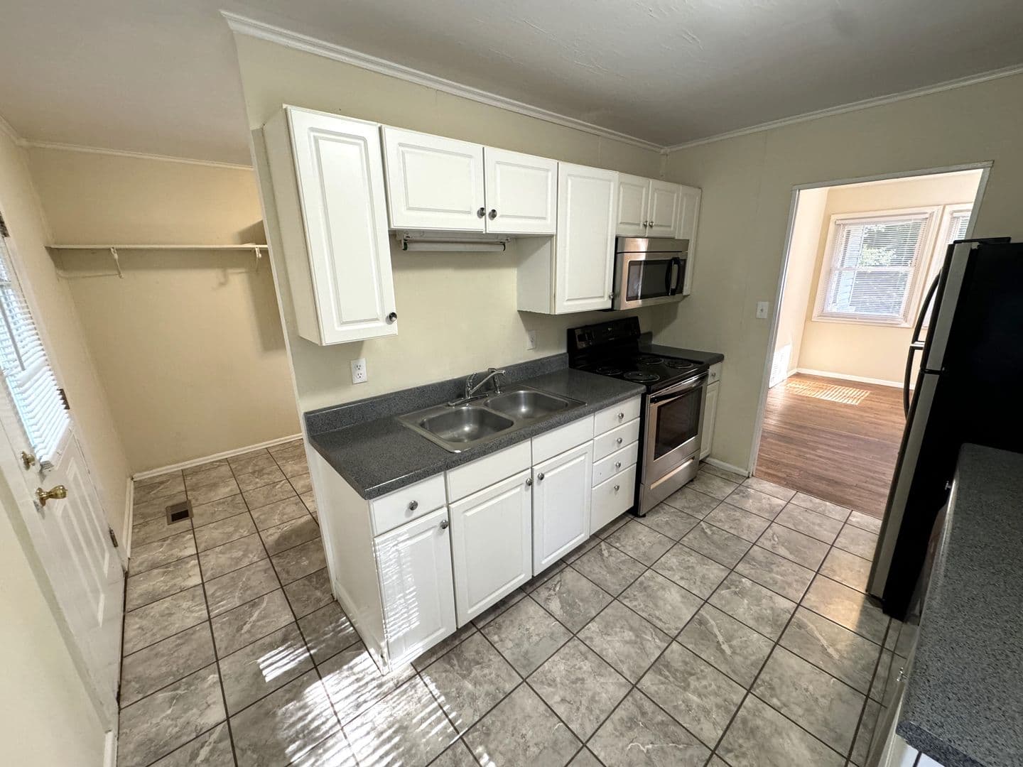 Athens House: 125 Habersham Dr