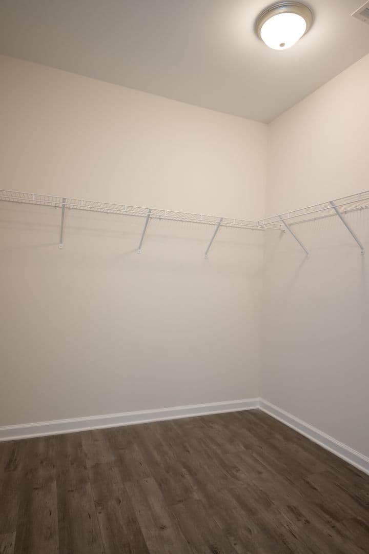 Athens Apartment: 90 Woodsong Ave