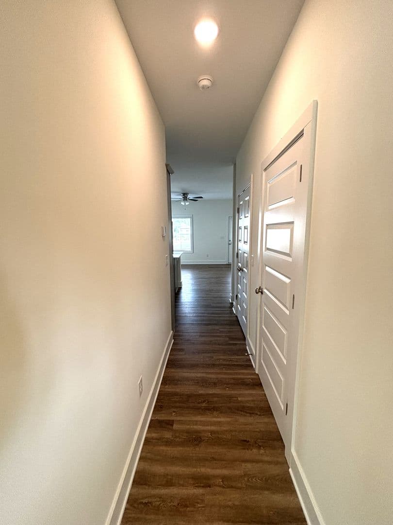 Athens Townhome: 215 Ruth St