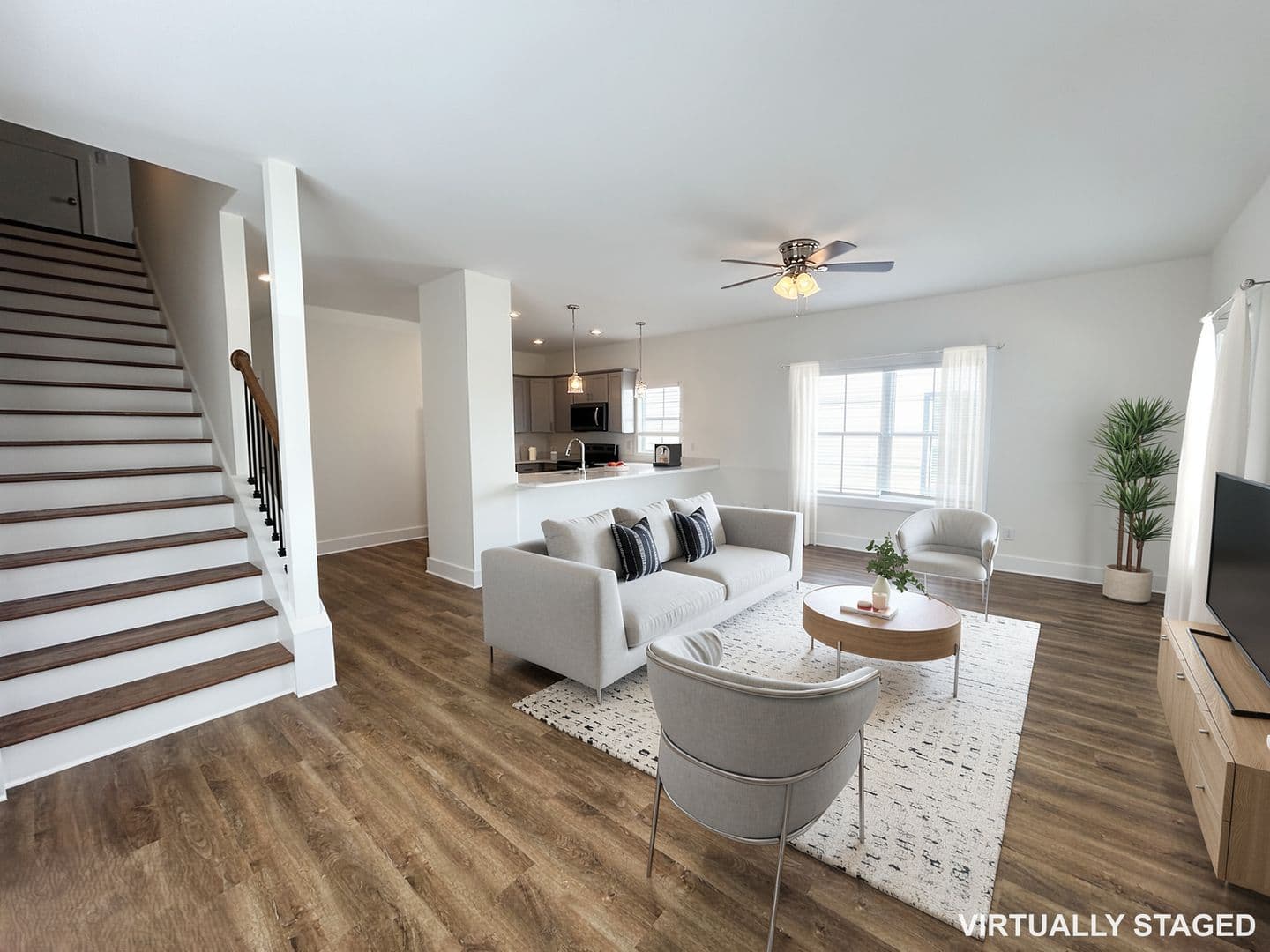 Athens Townhome: 215 Ruth St