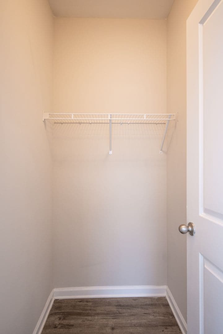 Athens Apartment: 90 Woodsong Ave