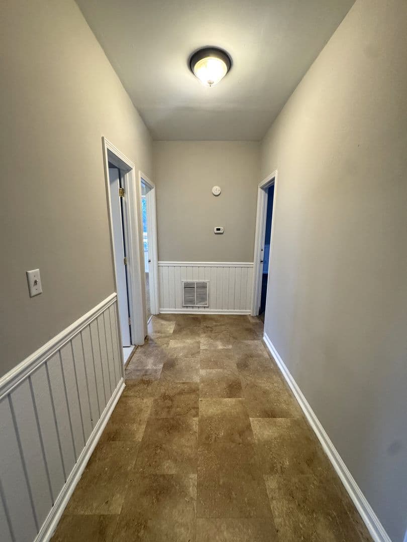 Athens House: 1020 Cherry Hills Court