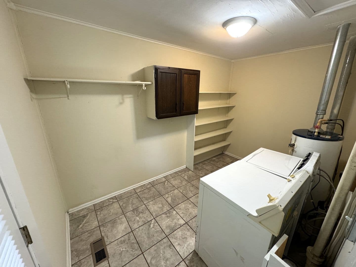Athens House: 125 Habersham Dr