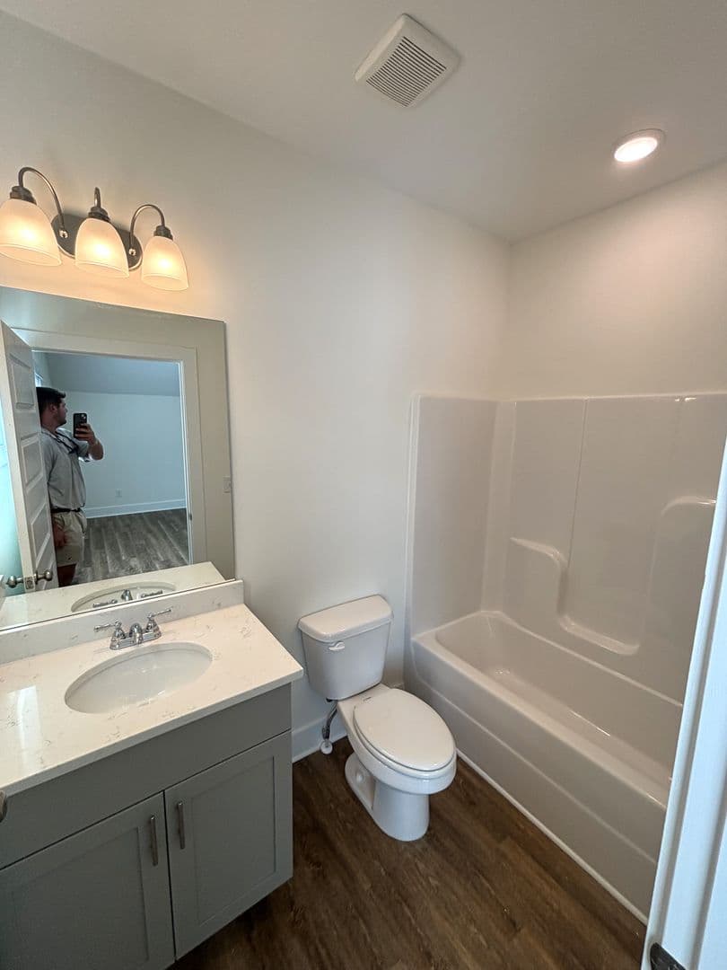 Athens Townhome: 215 Ruth St