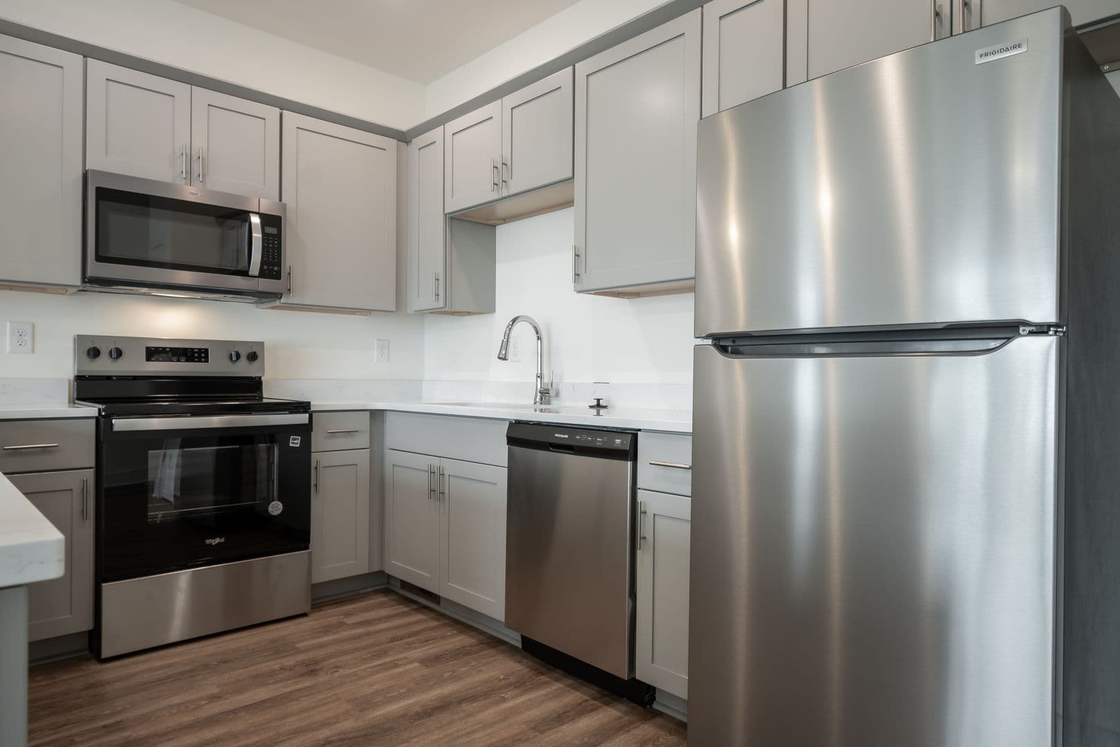 Athens Townhome: 215 Ruth St