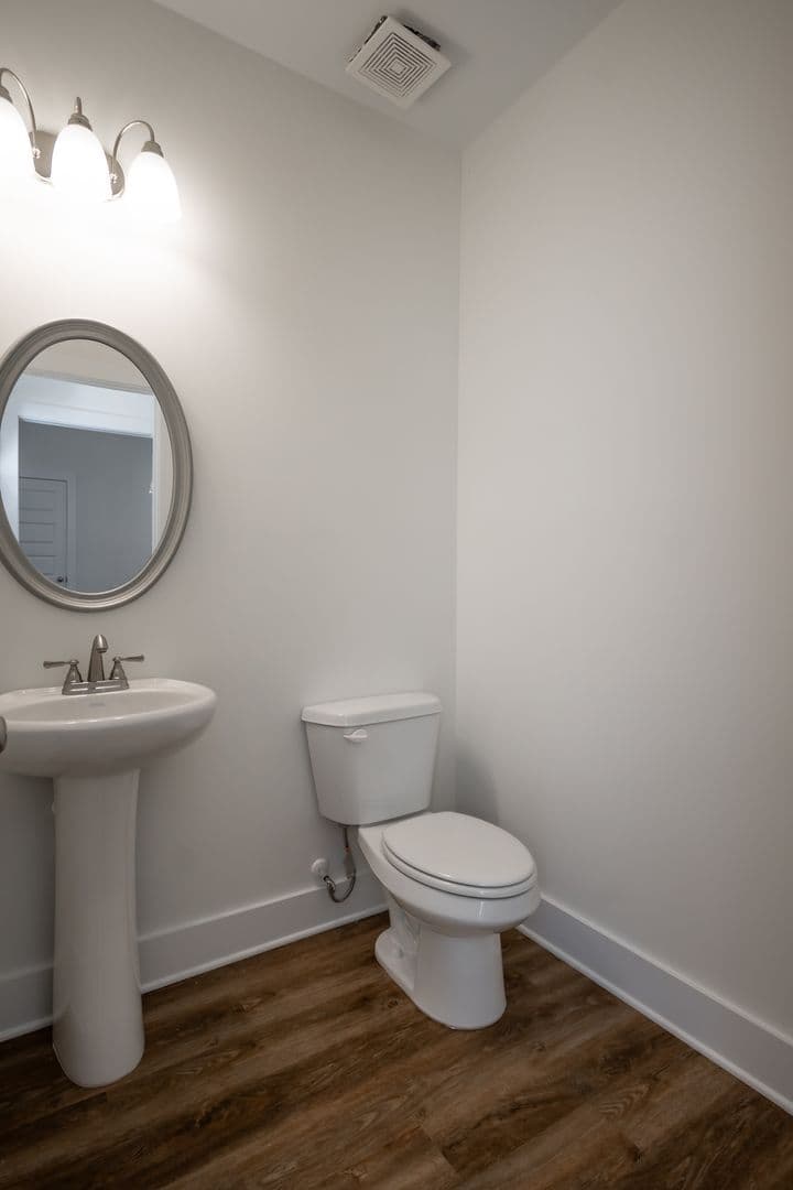 Athens Townhome: 215 Ruth St