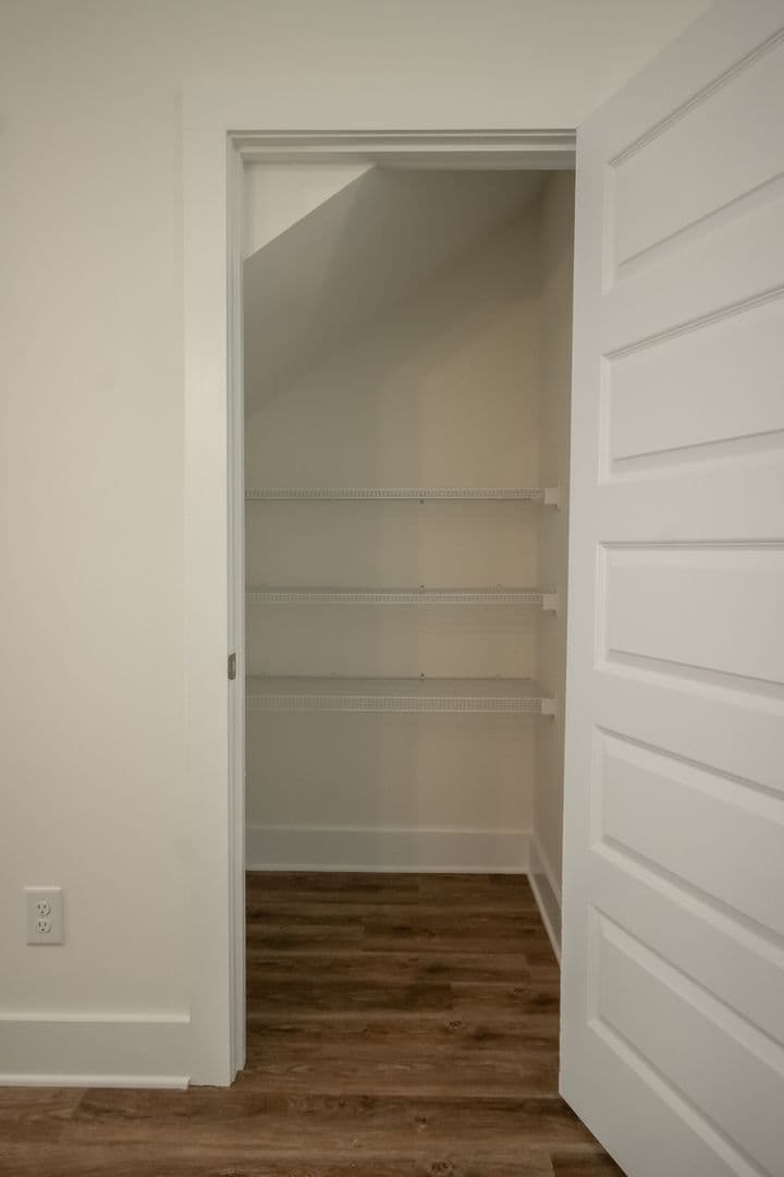 Athens Townhome: 215 Ruth St