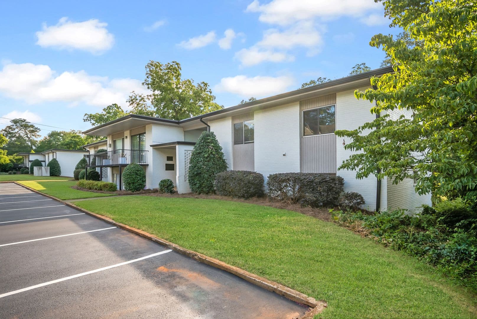 Athens Apartment: 1794 S. Lumpkin St.