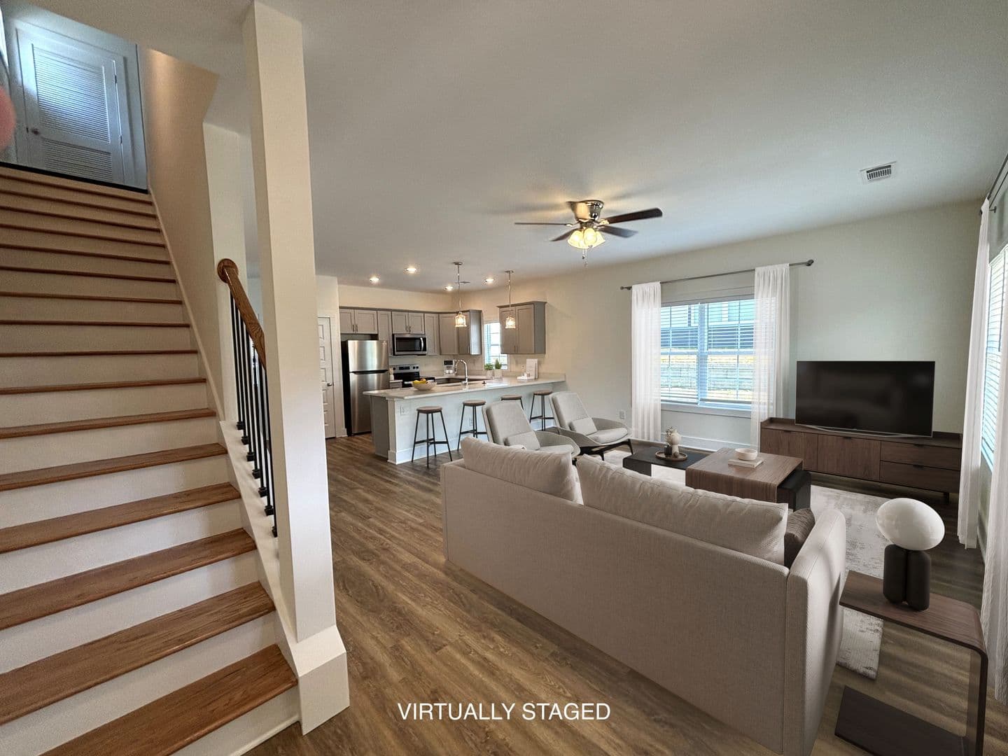Athens Townhome: 215 Ruth St