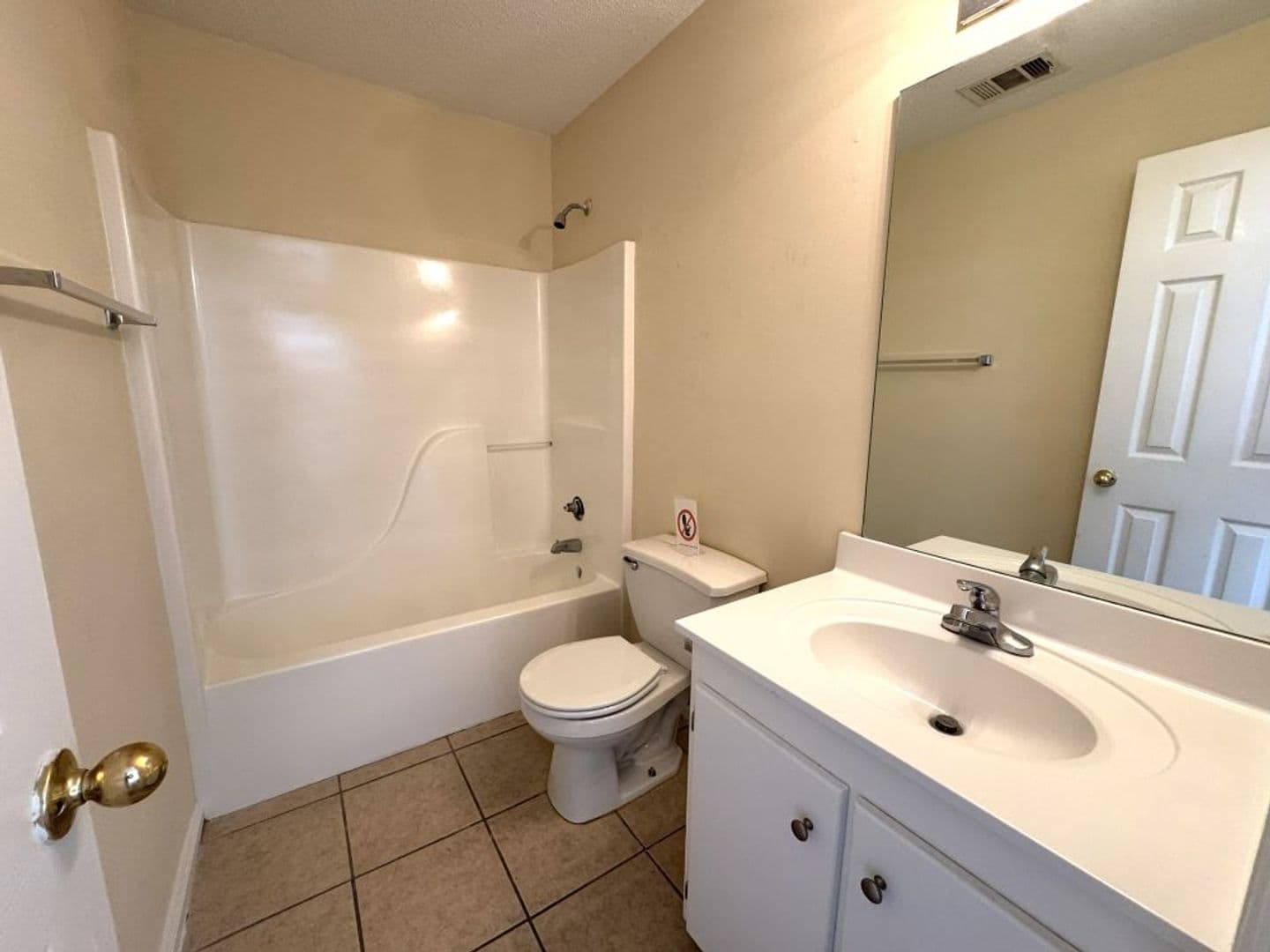 Athens Apartment: 825 Gaines School Road