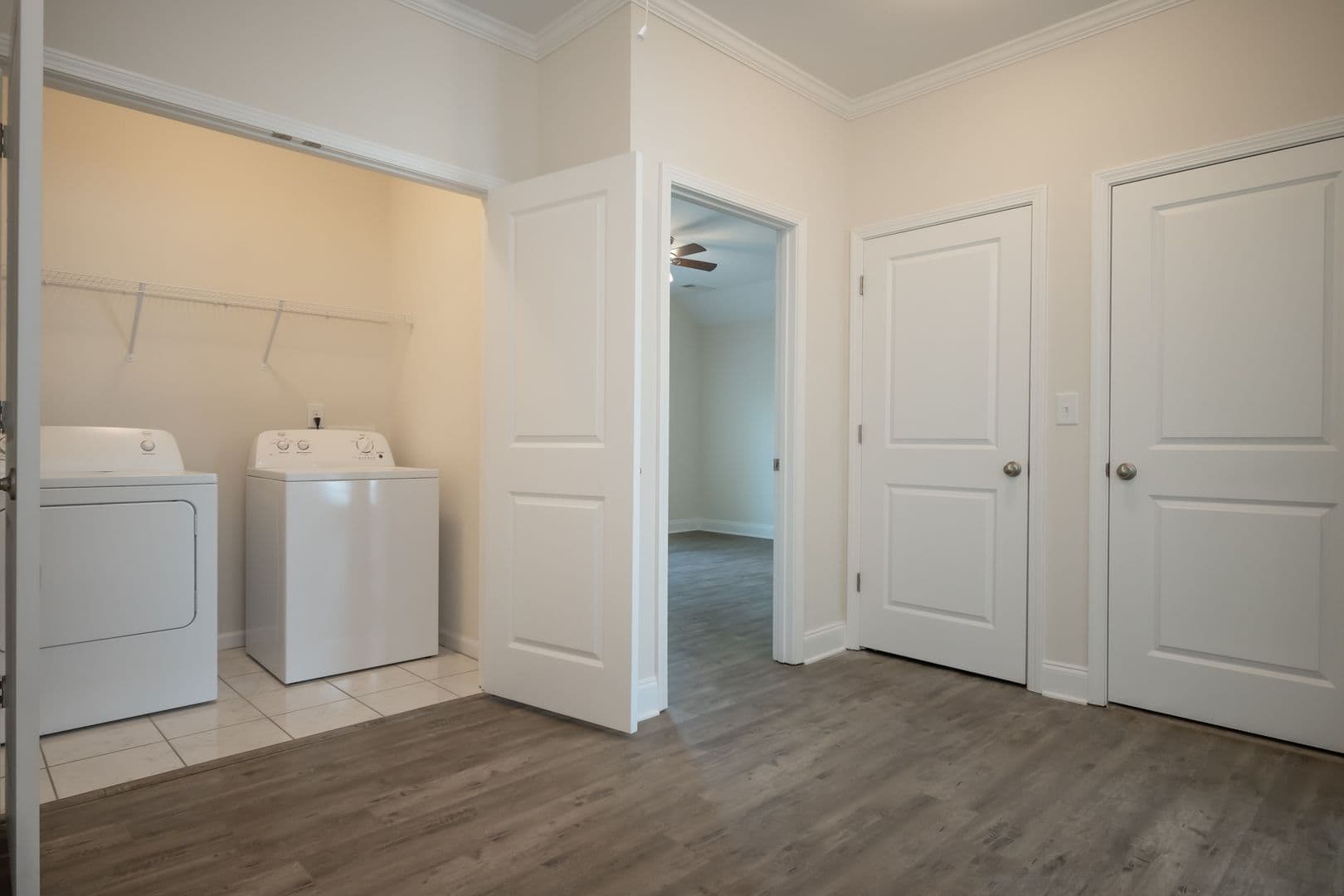 Athens Apartment: 90 Woodsong Ave