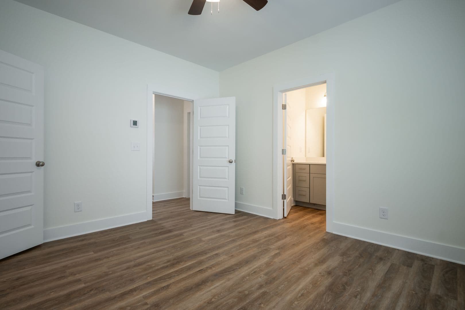 Athens Townhome: 215 Ruth St