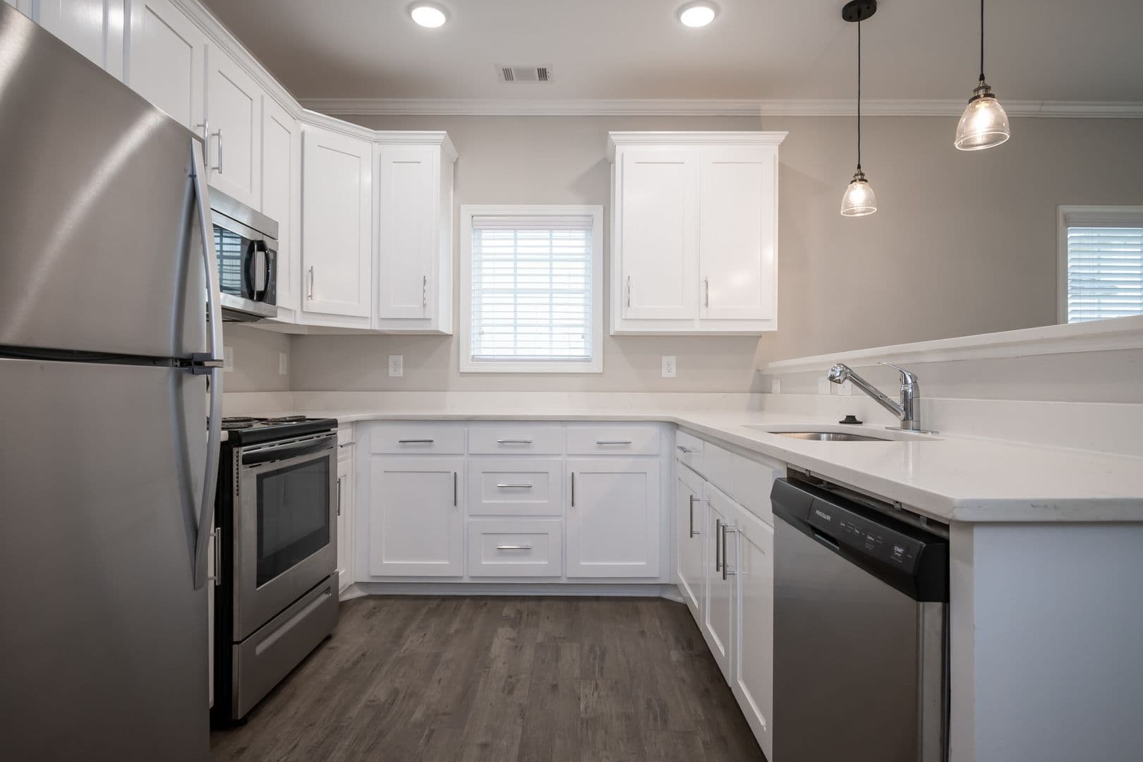 Athens Apartment: 90 Woodsong Ave