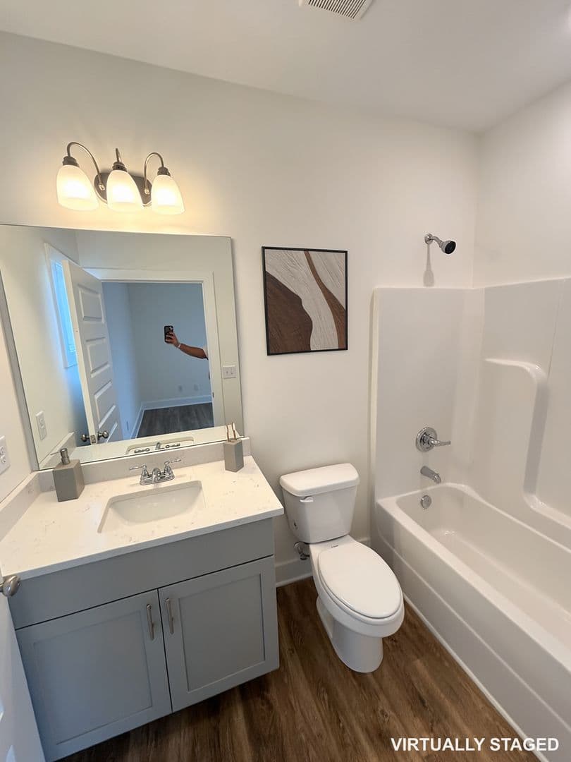 Athens Townhome: 215 Ruth St