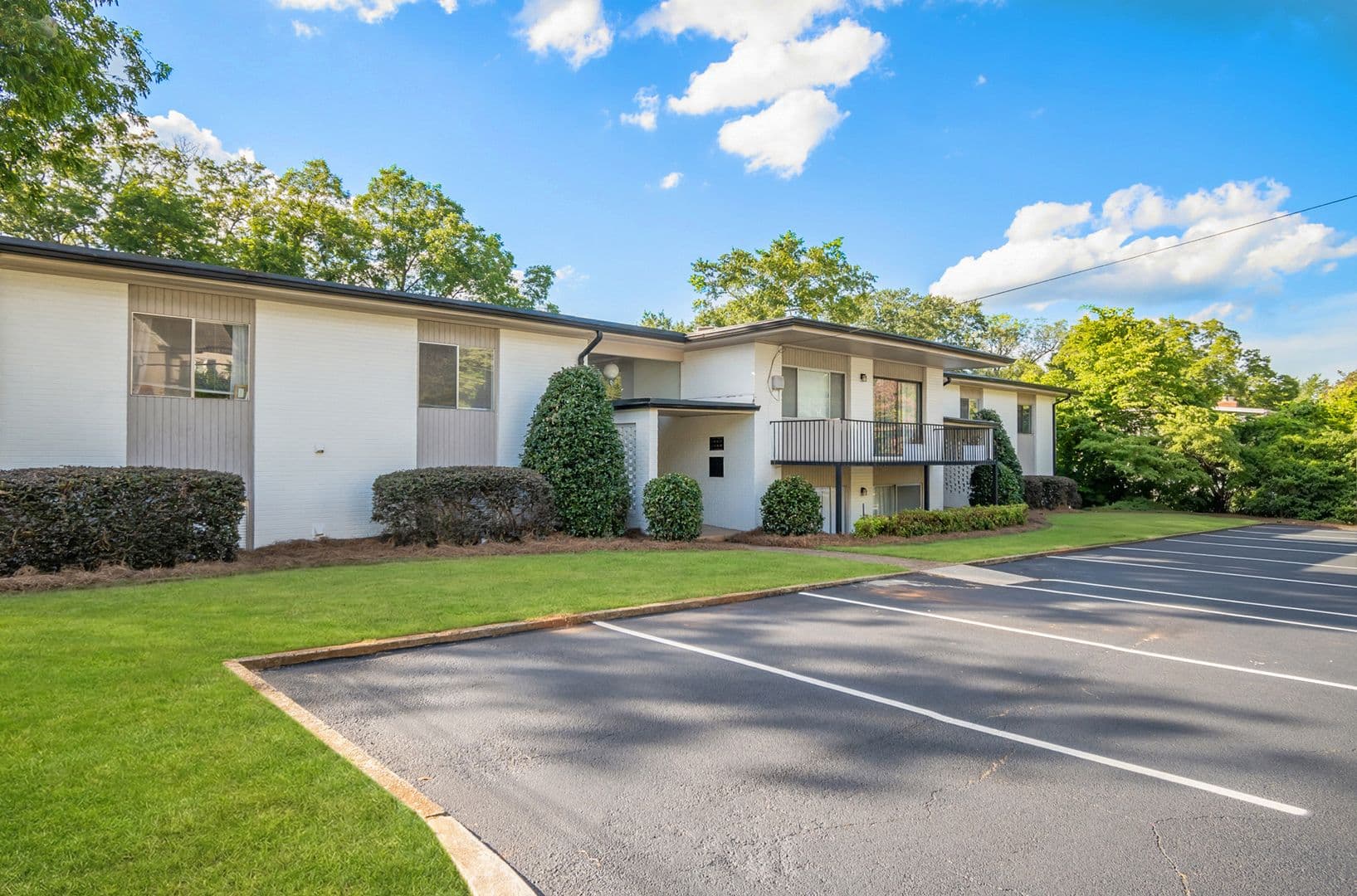 Athens Apartment: 1794 S. Lumpkin St.