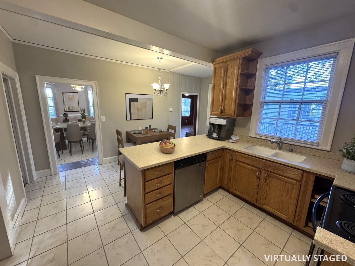 Athens House: 1020 Cherry Hills Court