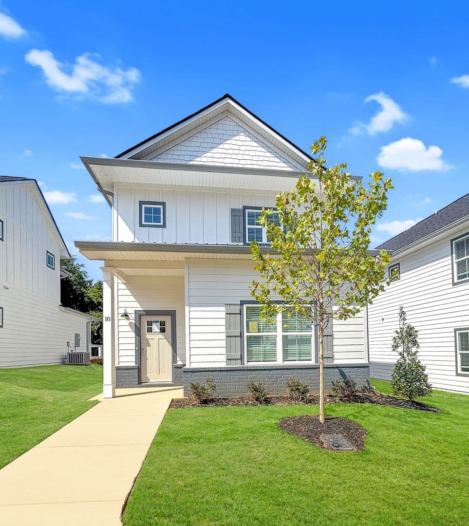 Athens Townhome: 215 Ruth St