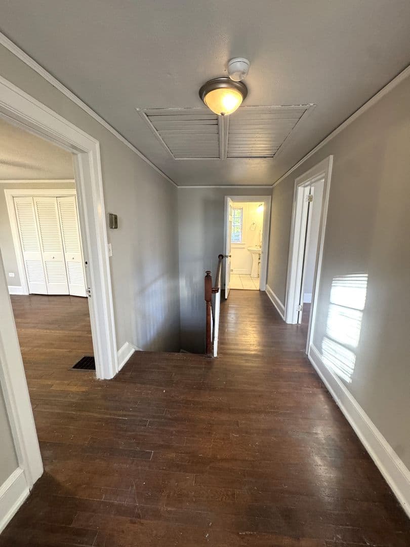Athens House: 1020 Cherry Hills Court