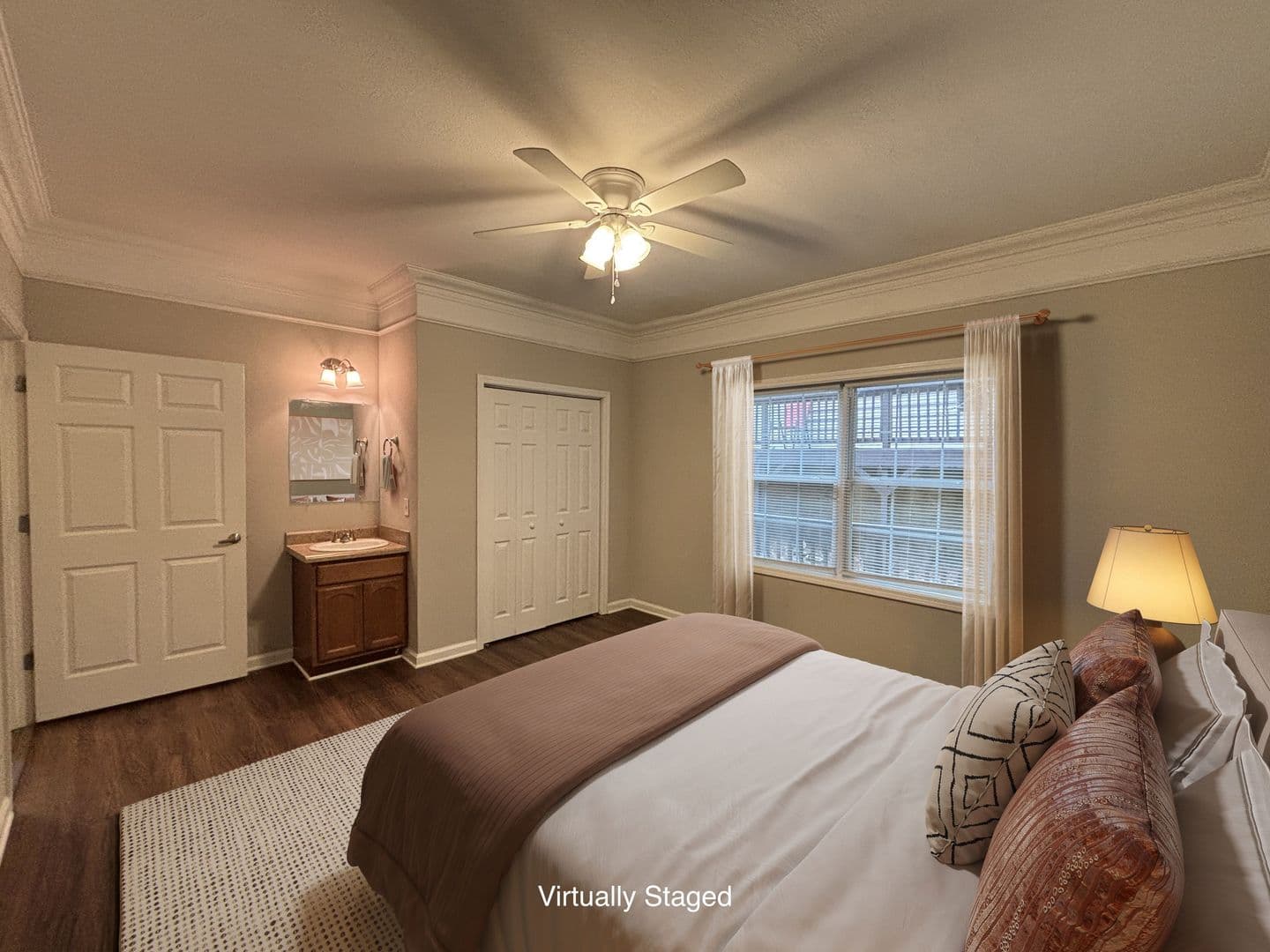 Athens House: 231 Derby St