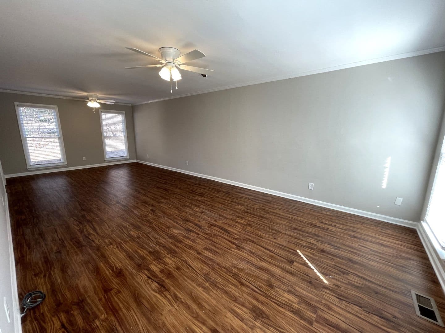 Athens House: 125 Hardin Dr