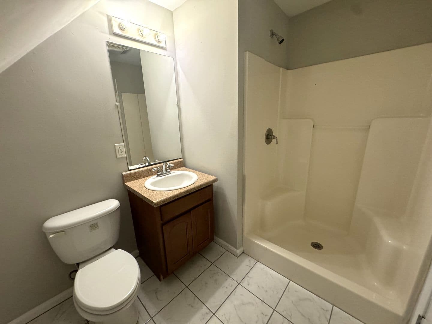 Athens House: 231 Derby St