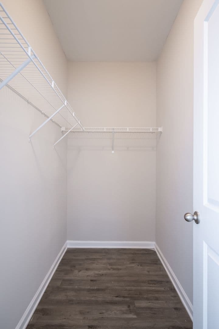 Athens Apartment: 90 Woodsong Ave