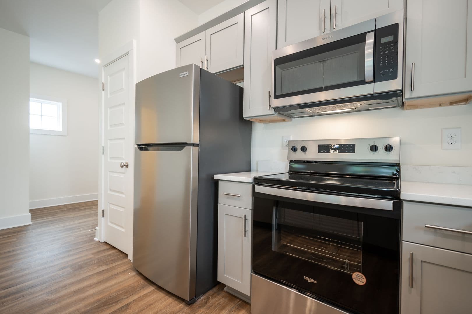Athens Townhome: 215 Ruth St