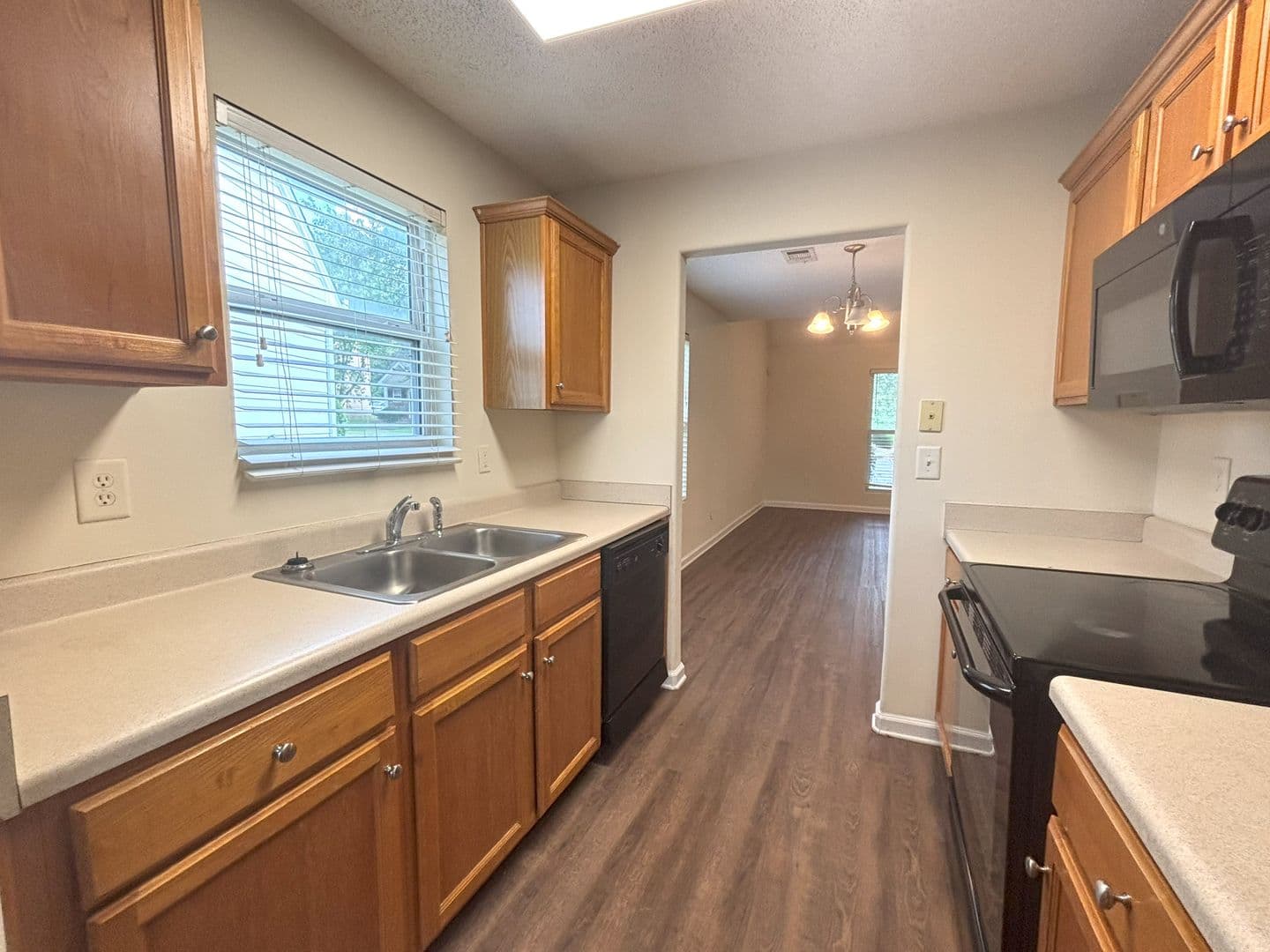 Athens House: 261 Katydid Drive