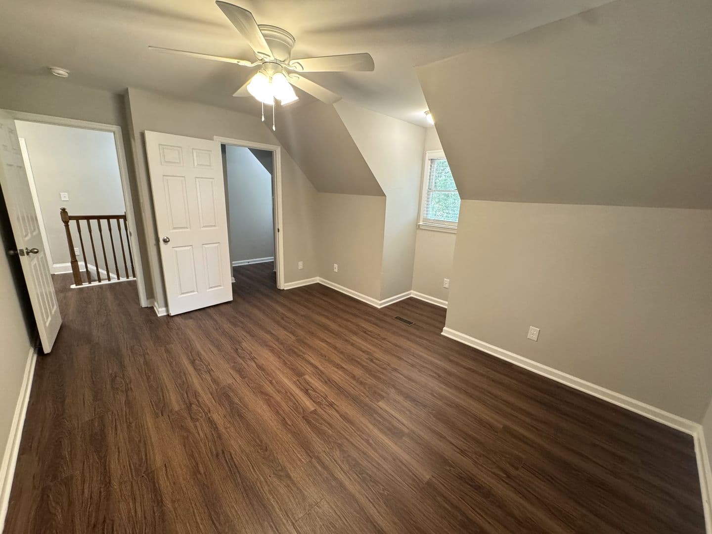 Athens House: 620 Pinecrest Dr