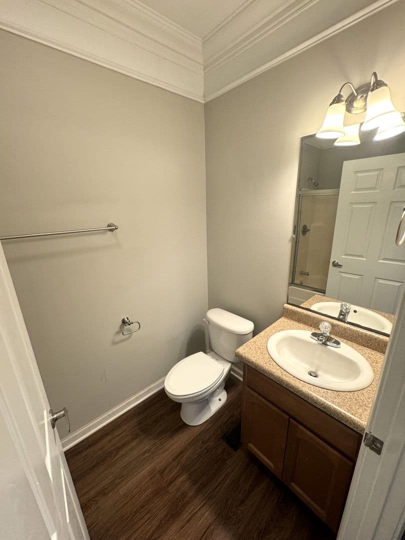 Athens House: 231 Derby St