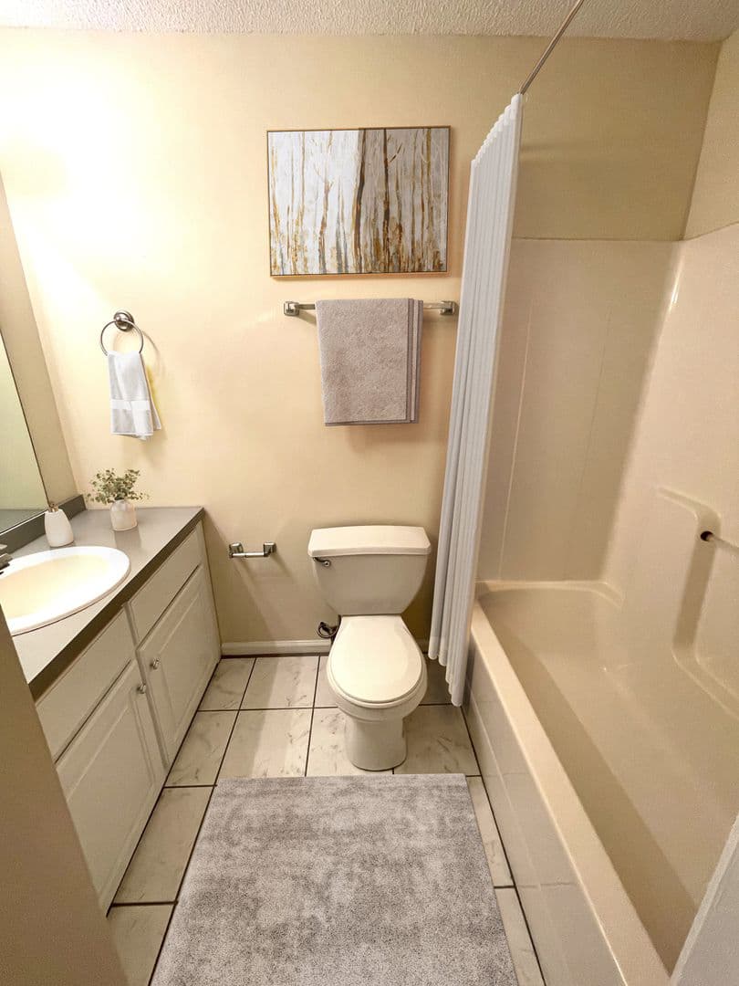 Athens Apartment: 780 Gaines School Road